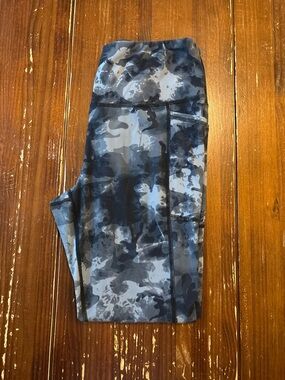 RBX Women's Gray & Black Camouflage Leggings